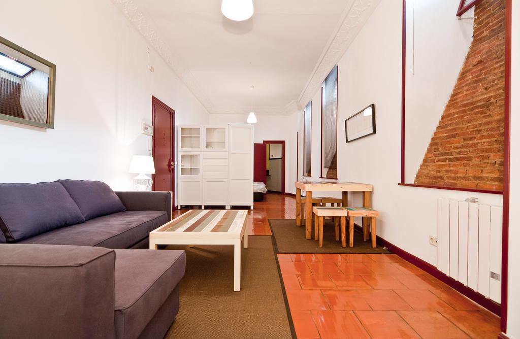 Apartamentos Madrid Retiro Room photo