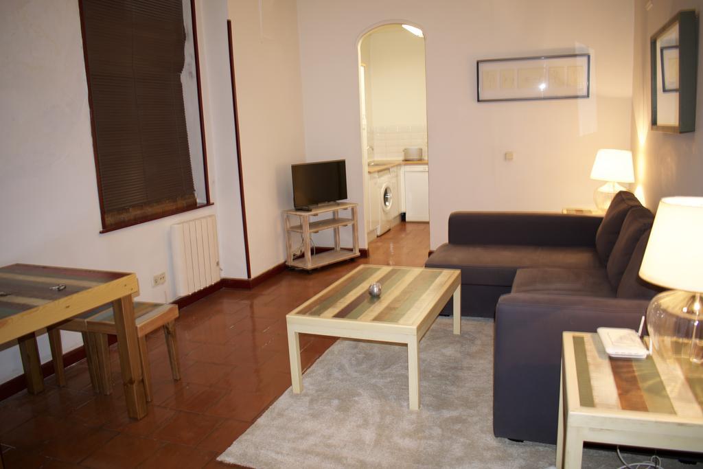 Apartamentos Madrid Retiro Exterior photo