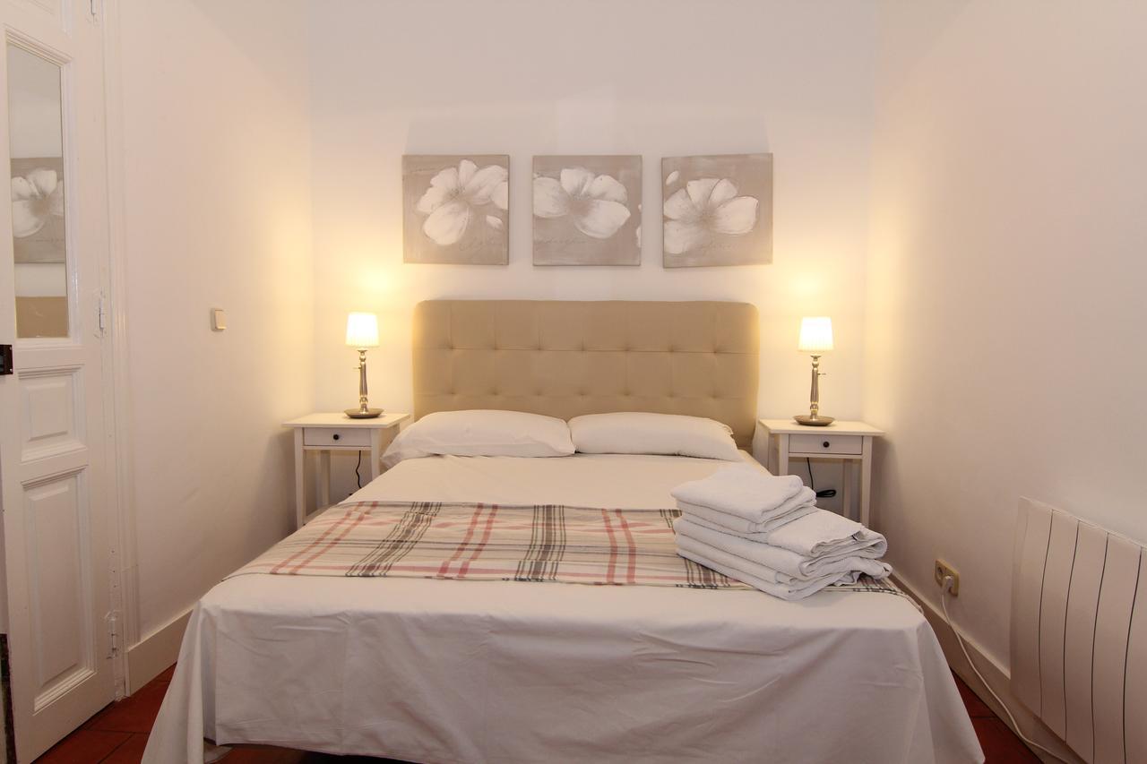 Apartamentos Madrid Retiro Exterior photo