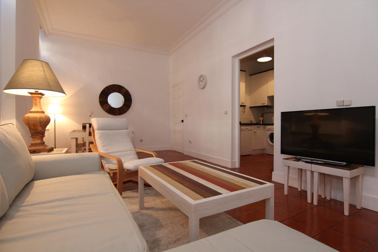 Apartamentos Madrid Retiro Exterior photo